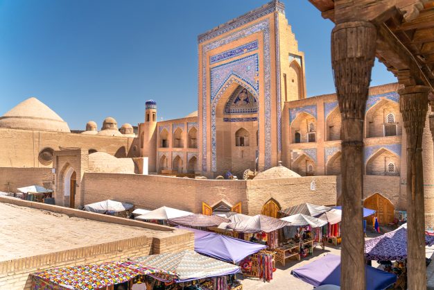 journée4 - KHIVA – BOUKHARA (450 KM / +/- 7H)
