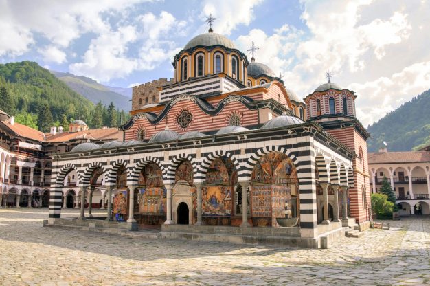 journée2 - SOFIA – MONASTÈRE DE RILA (135KM) – BANSKO (105KM)