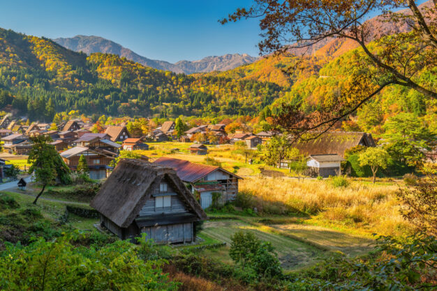 journée8 - TAKAYAMA ( 高 山 ) – SHIRAKAWAGO ( 白 川 郷 ) – KANAZAWA ( 金 沢 )