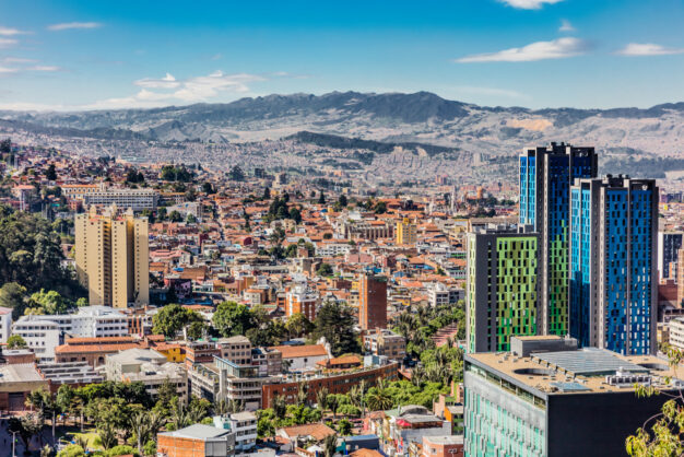 journée1 - BRUXELLES > AMSTERDAM > BOGOTÁ