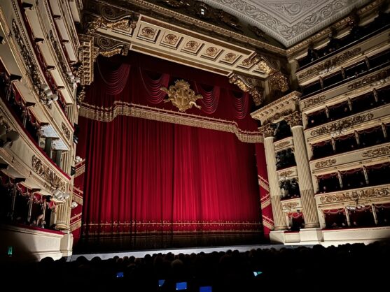 journée2 - MILAN : CENTRE HISTORIQUE ET SOIRÉE À LA SCALA