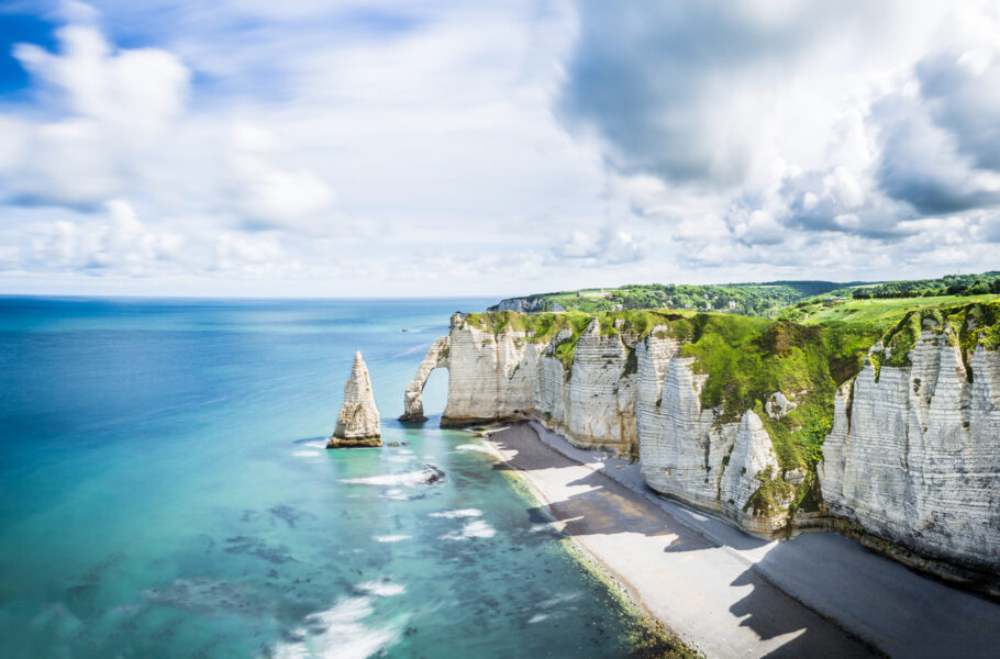 L'histoire de France, de Paris à la Normandie, entre patrimoine, paysages et nuance impressionniste