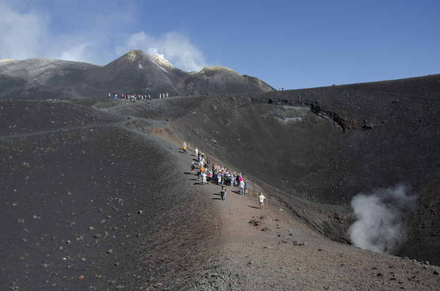 Etna & les îles éoliennes en randonnée